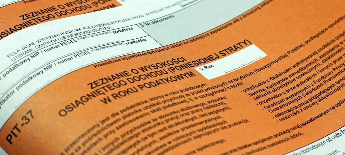 formularz zeznania podatkowego